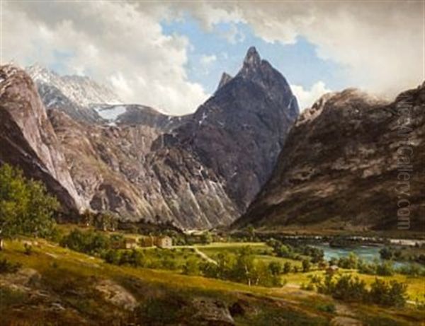 Romsdalshorn - view 1