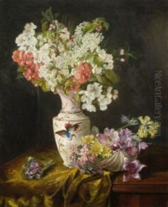 Blumenstraus In Porzellanvase
