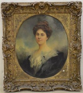 Portrait De Jeune Femme Portrait De Jeune Femme