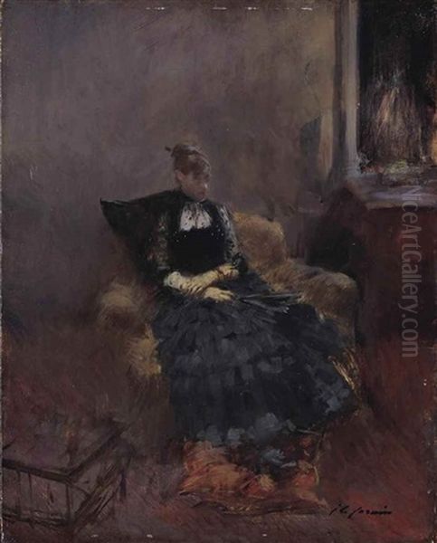 Elegante A La Robe Noire Dans Un Fauteuil - view 1