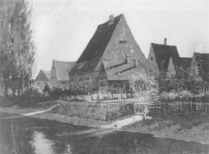Ortsansicht Am Flusslauf Ortsansicht Am Flusslauf