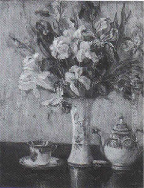 Irisstraus In Porzellanvase - view 1