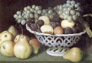 Fruttiera Di Ceramica Con Uva, Prugne E Pere by Fede Galizia