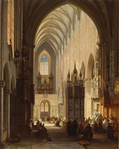 Blick In Eine Lichtdurchflutete Gotische Kathedrale Mit Zahlreichen Glaubigen Bei Einer Messfeier