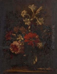 Bouquet De Fleurs Dans Un Vase Sur Une Table by Niccola Giuli