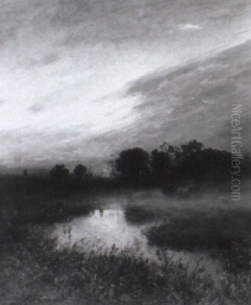 Sonnenuntergang In Moorlandschaft Mit Aufsteigendem Nebel - view 1