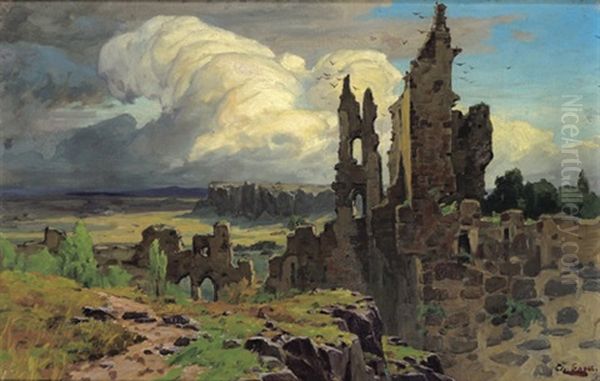 Ruinen Vor Weiter Wolkenverhangener Landschaft - view 1