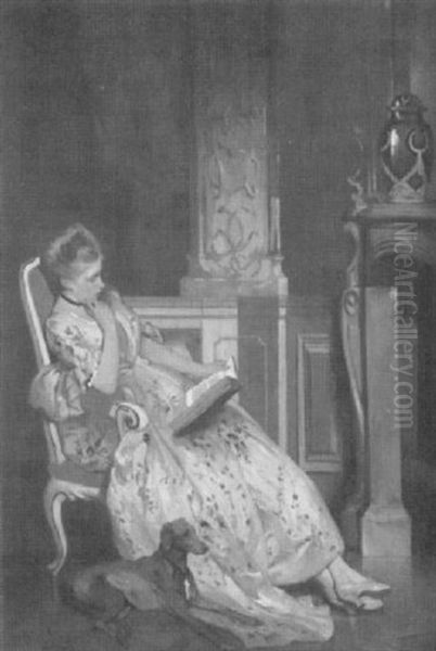 Eine Junge Frau Sitzt Mit Einem Aufgeschlagenen Buch Vor Einem Kamin - view 1
