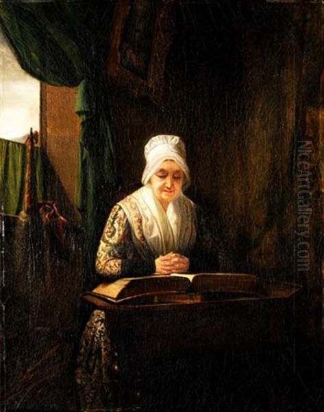 Interieur Mit Alterer Frau Beim Lesen Der Bibel - view 1