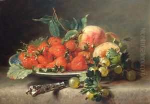Aardbeien En Kruisbessen Op Een Bord