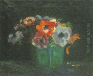 Anemonen In Gruner Vase