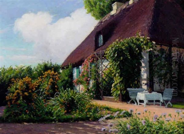 Sommerdag I Haven Med Blomstrende Roser Og Stauder Uden For Den Strataekte Gard - view 1