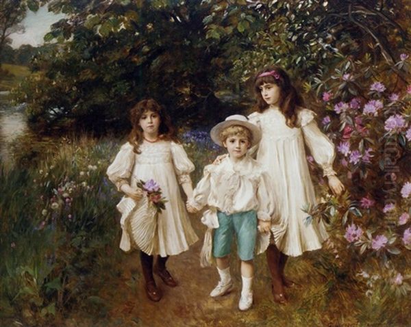 Meriel, Cynthia And George Perkins - view 1