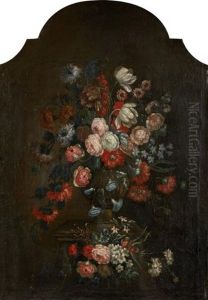 Bouquet De Fleurs Pose Sur Un Entablement