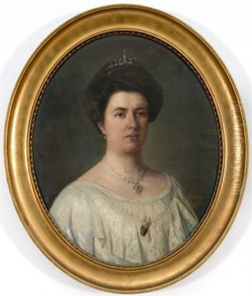 Portraet Af Janet Nettie Kirch Ifort Brudekjole Og Med Smykker Fra Cartier - view 1