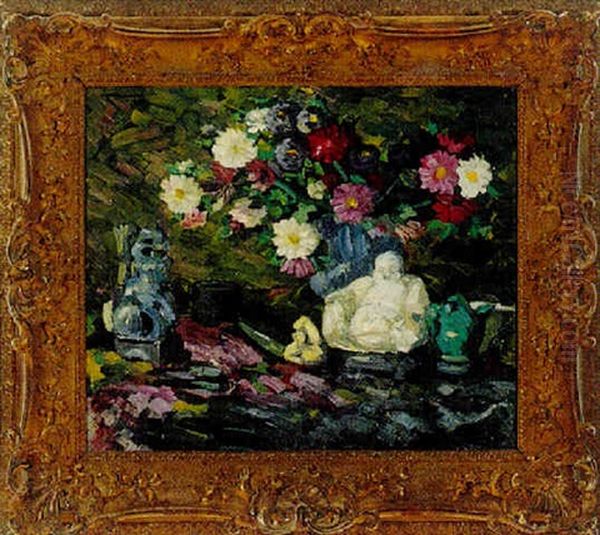 Opstilling Med Brogede Blomster Og Buddafigur - view 1