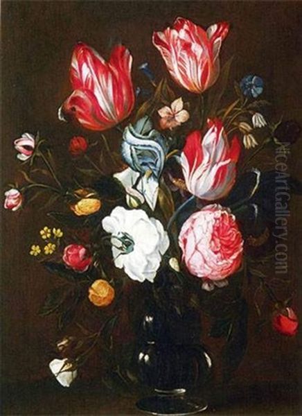 Fleurs Dans Un Vase En Verre - view 1