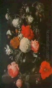 Bouquet De Fleur Dans Un Vase En Verre Pose Sur Un          Entablement