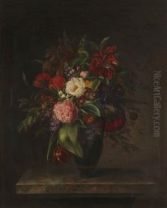 Stilleben Med Pioner, Valmueblomster Og Primler I En Gresk Vase