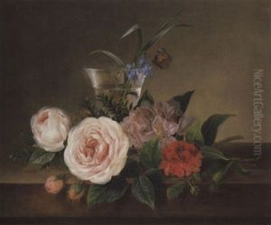 Blumenstrauss Mit Wasserglas Und Schmetterling
