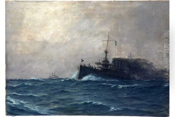Marina Con Barco De Guerra - view 1