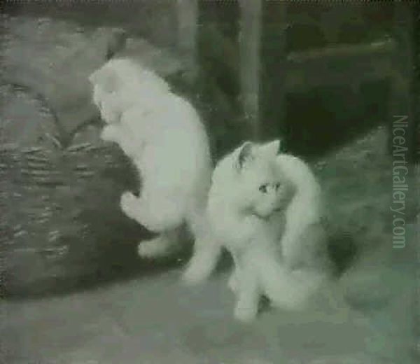 Zwei Weisse Katzen Mit Weidenkorb - view 1