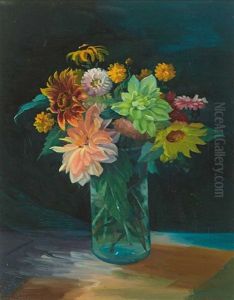 Blumenstraus In Glaserner Vase by Stephanie Hollenstein
