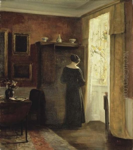 Interior Med Kvinde Ved Vindue - Interior With Woman By The Window - view 1