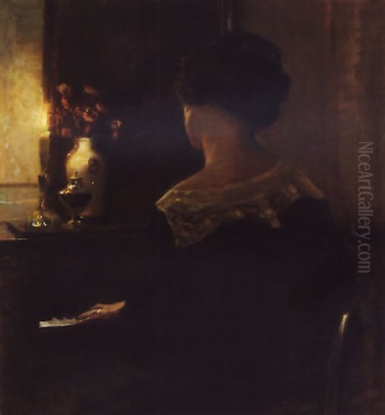 Au Piano - view 1