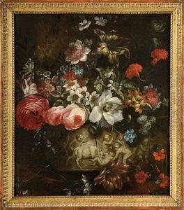 Vase De Fleurs Sur Un Entablement
