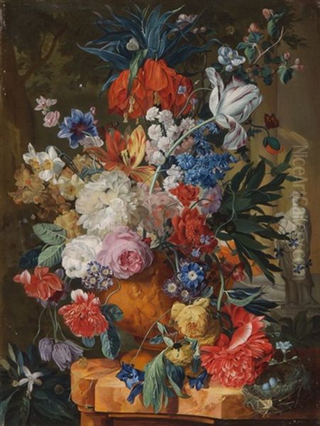 Grosses Blumenbouquet In Reliefierter Tonvase - view 1