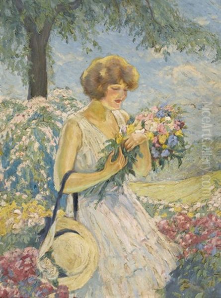 Junge Frau Mit Blumenstrauss In Einem Park - view 1