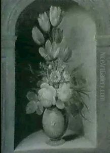 Deux Pendants:                                              Bouquets De Fleurs En Grisaille Sur Fond De Niche