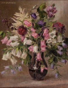 Glockenblumen In Vase