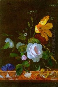 Blumenstilleben In Einer Glasvase Mit Pflaume Und Schnecke Auf Einem Marmortisch
