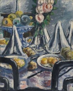 Gedeckter Tisch Mit Servietten Und Rosen by Paul Kleinschmidt