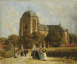 Kerkgangers In Zeeuwse Klederdracht Bij De Grote Kerk In Veere