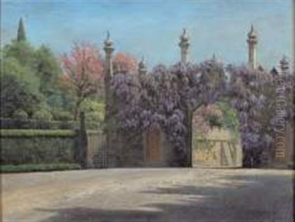 Entree Dans Un Parc En Crimee - view 1