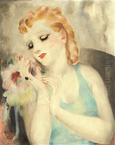 Femme A La Fleur Et Robe Bleue - view 1