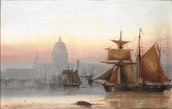 Shipping Near St. Paul's - view 1