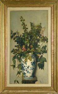 Fleurs Dans Un Vase De Chine Pose Sur Une Console