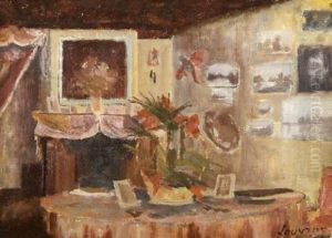 Interieur: Fleurs Et Tableaux
