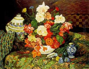Nature Morte Au Bouquet De Roses, Soupiere Et Tapis