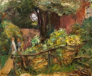 Zwei Madchen Auf Einem Waldweg - Bauerngarten Mit Bluhenden Sommerblumen