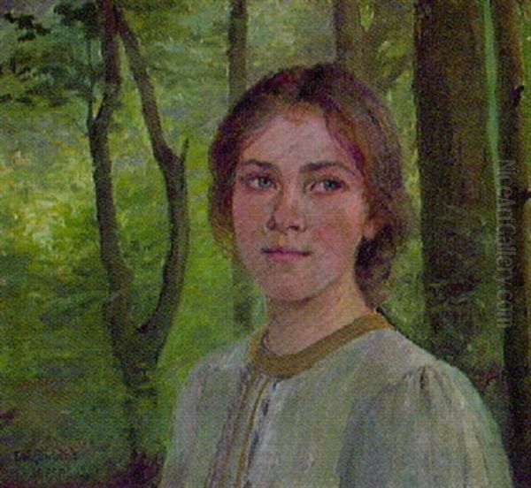 Ung Kvinna Vid Lovskog - view 1