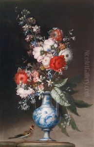 Blumenstraus In Einer Blau Bemalten Tonvase Und Mit Einer Meise / Un Vaso Di Fiori Con Una Cincia