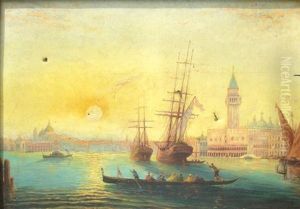 Gondoles Animees A Venise Devant La Place St. Marc Au Coucher Du Soleil
