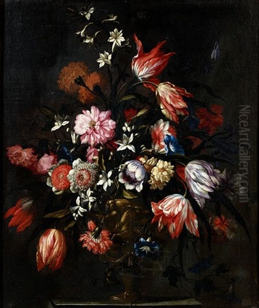 Bouquets De Fleurs Dans Des Vases Richement Sculptes (pair) - view 1