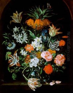 Ein Blumenstraus Mit Tulpen, Narzissen, Primeln, Rosen, Kaiserkrone, Schwertlilie Und Anderen Bluten In Einer Glasvase