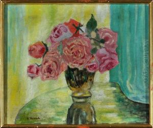 Rosenstraus In Glasvase Auf Tisch